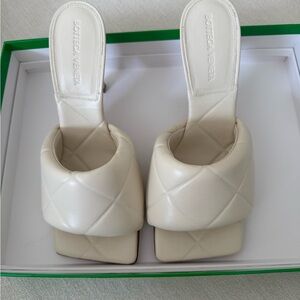 Bottega Veneta Sea Salt Embossed Lido